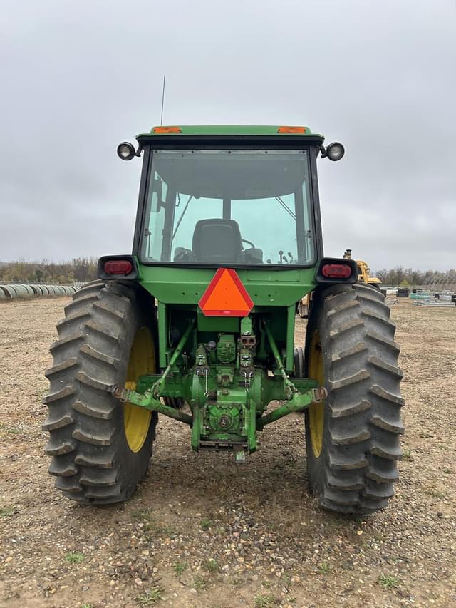 Image of John Deere 4230 equipment image 3