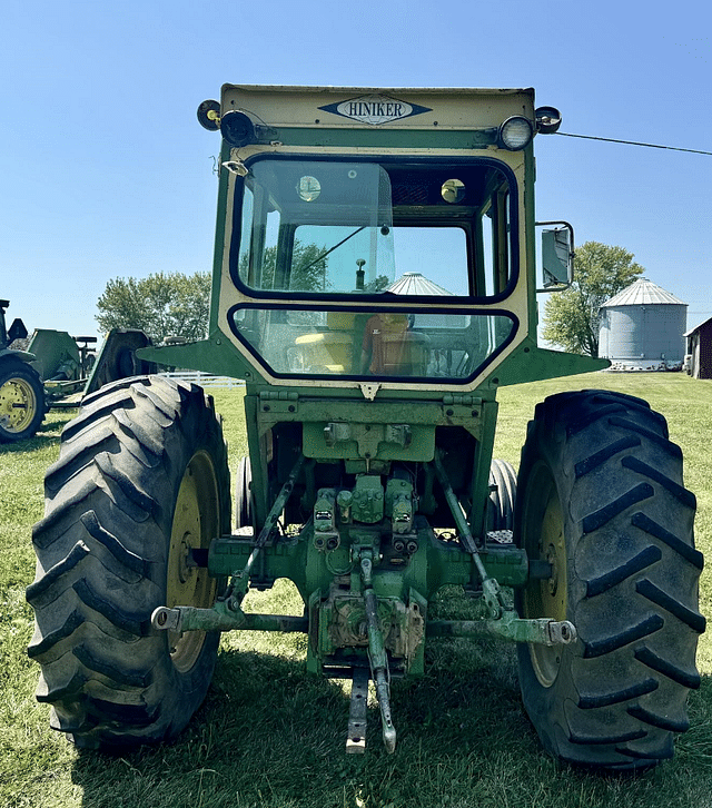 Image of John Deere 4230 equipment image 4