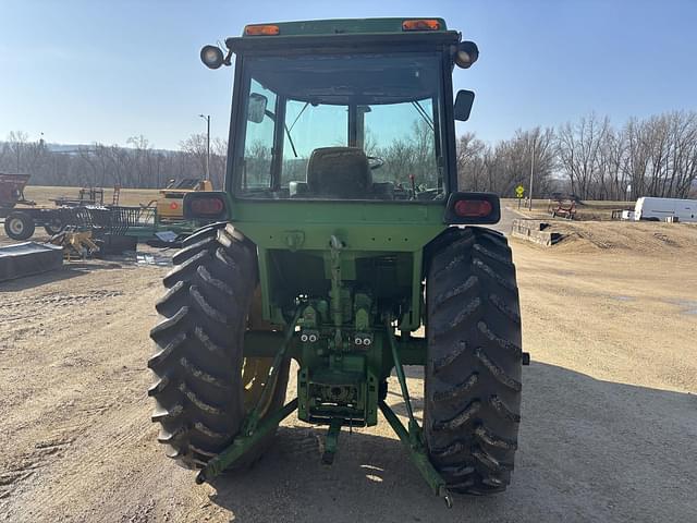Image of John Deere 4430 equipment image 2