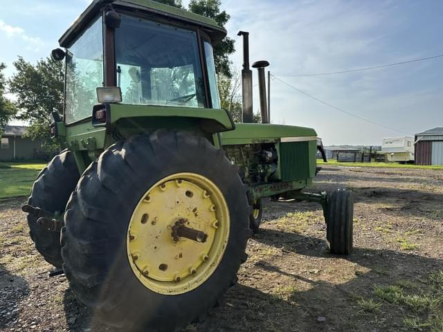 Image of John Deere 4430 equipment image 4
