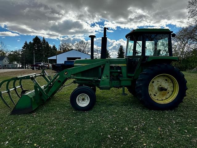 Image of John Deere 4430 equipment image 3