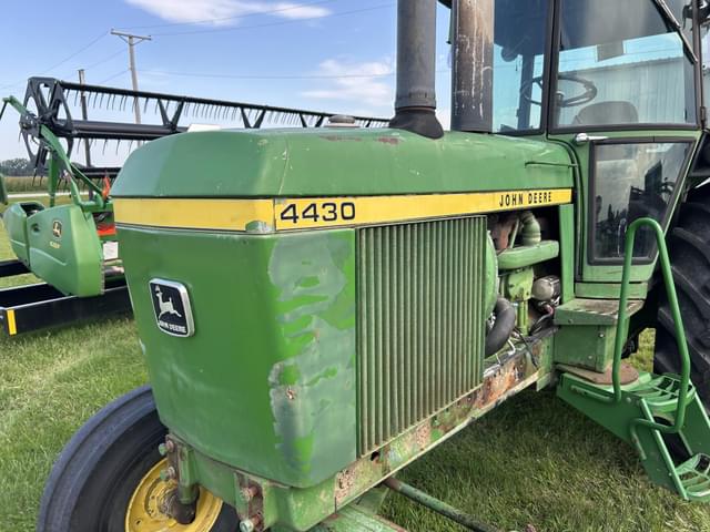 Image of John Deere 4430 equipment image 3