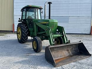 1975 John Deere 4430 Equipment Image0