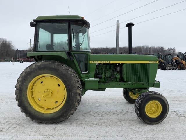 Image of John Deere 4430 equipment image 3