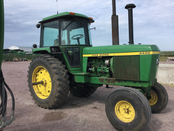 Main image John Deere 4430