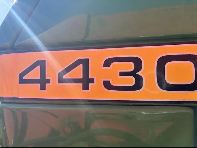 Image of John Deere 4430 equipment image 3