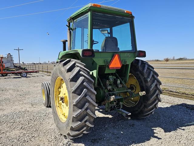 Image of John Deere 4430 equipment image 4