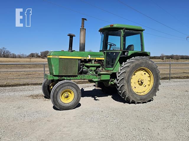 Image of John Deere 4430 equipment image 2