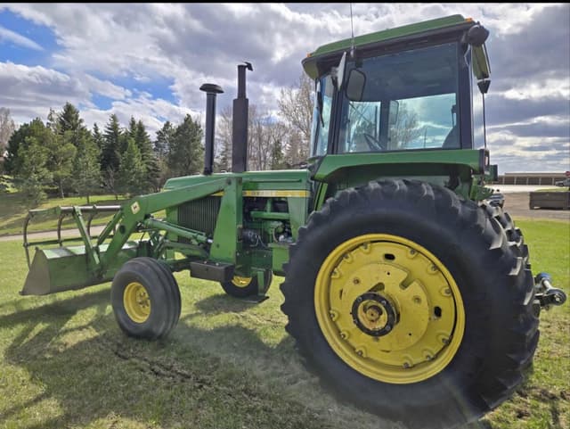 Image of John Deere 4430 equipment image 3