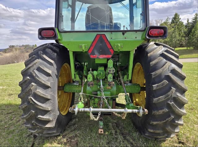 Image of John Deere 4430 equipment image 4