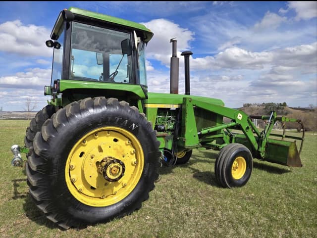 Image of John Deere 4430 equipment image 2