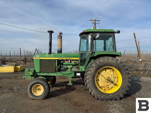 Image of John Deere 4430 equipment image 2