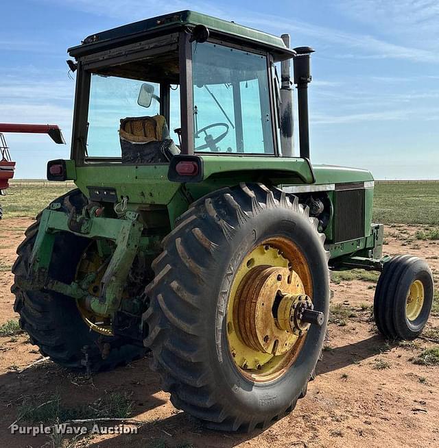 Image of John Deere 4430 equipment image 4