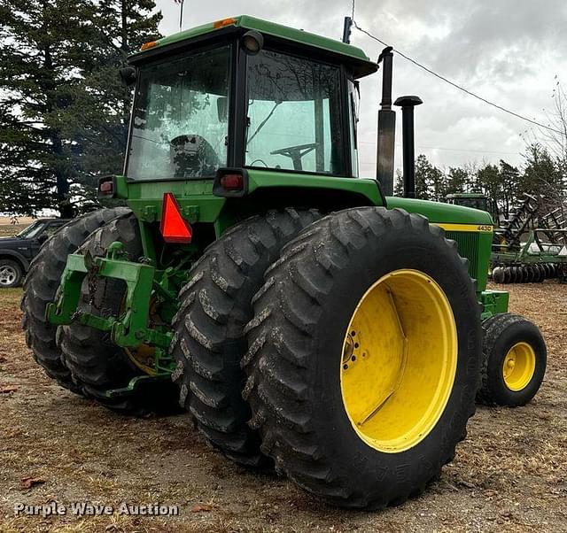 Image of John Deere 4430 equipment image 4