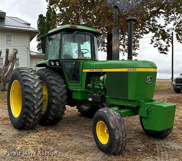 Image of John Deere 4430 equipment image 2