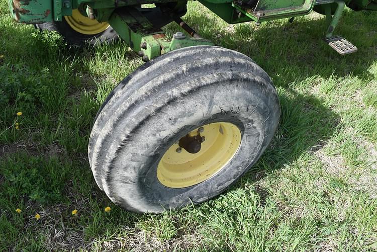 Main image John Deere 4430 18