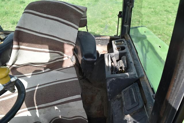 Thumbnail image John Deere 4430 23