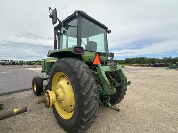 Image of John Deere 4630 equipment image 3