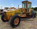 1975 John Deere 570A Image
