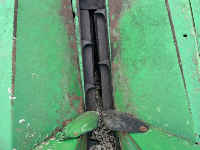 Image of John Deere 643 equipment image 4