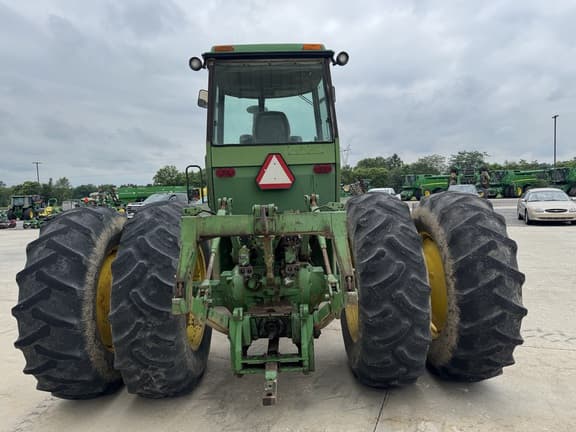 Image of John Deere 8430 equipment image 4