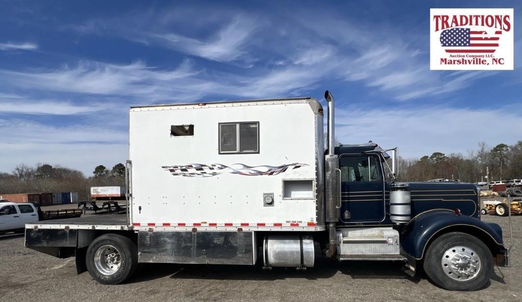 Image of Kenworth W900A Primary image