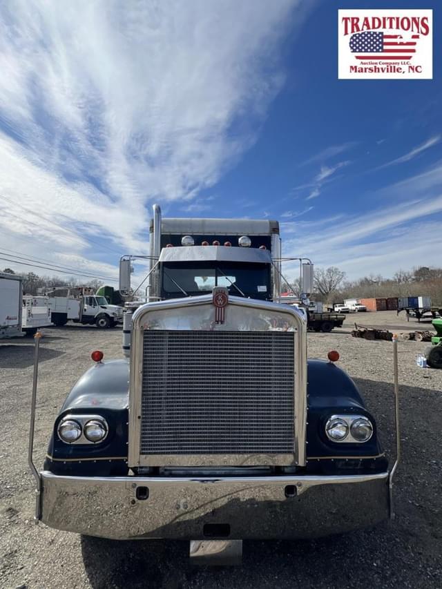 Image of Kenworth W900A equipment image 3