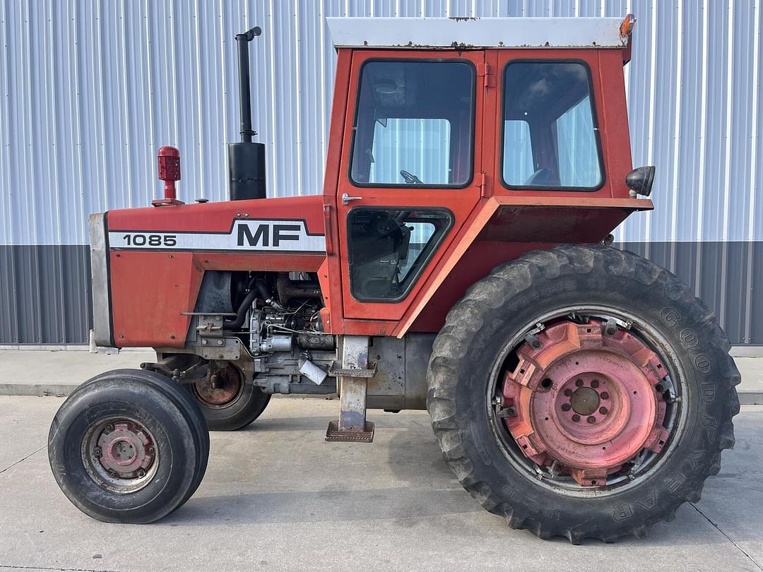 Image of Massey Ferguson 1085 Primary image