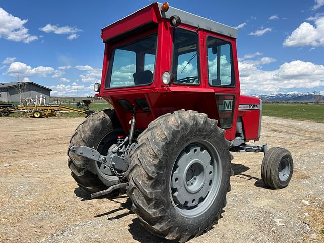 Image of Massey Ferguson 1085 equipment image 4