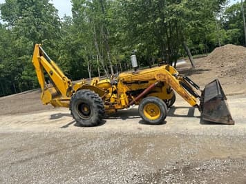 Main image Massey Ferguson 165