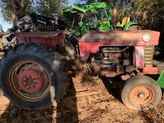 1975 Massey Ferguson 165 Equipment Image0