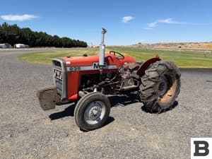 1975 Massey Ferguson 235 Image