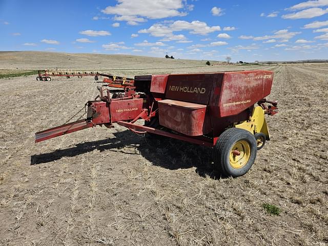 Image of New Holland 276 equipment image 4