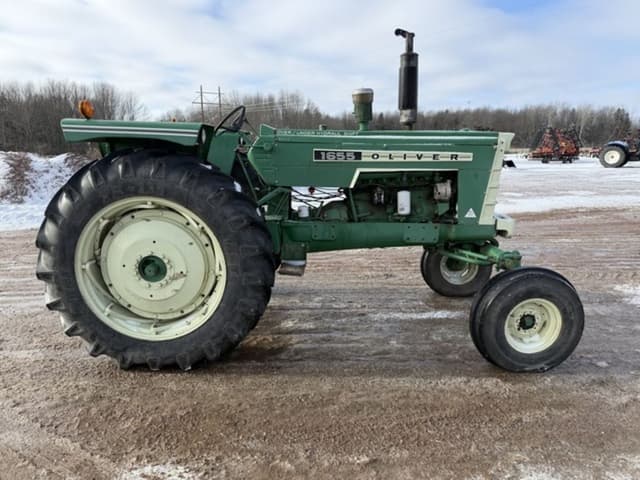 Image of Oliver 1655 equipment image 3