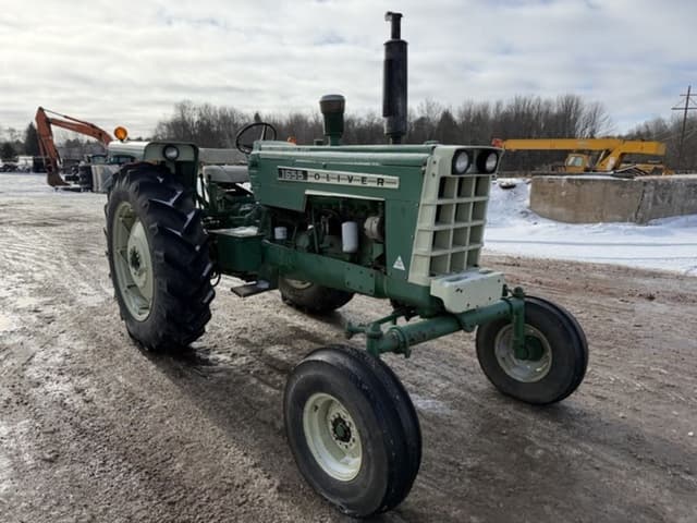 Image of Oliver 1655 equipment image 2