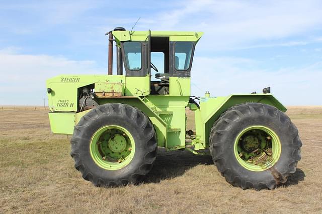 Image of Steiger Turbo Tiger II ST-320 equipment image 1