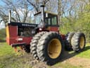1975 Versatile 800 Image