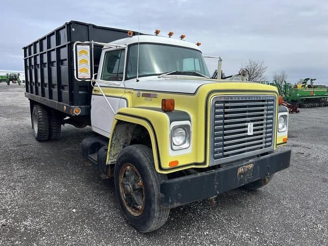 Image of International 1700 equipment image 3