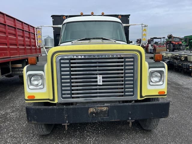 Image of International 1700 equipment image 2