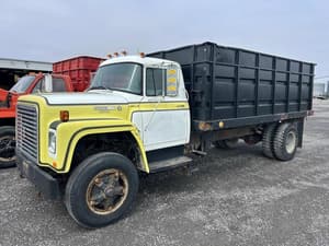 1976 International 1700 Image