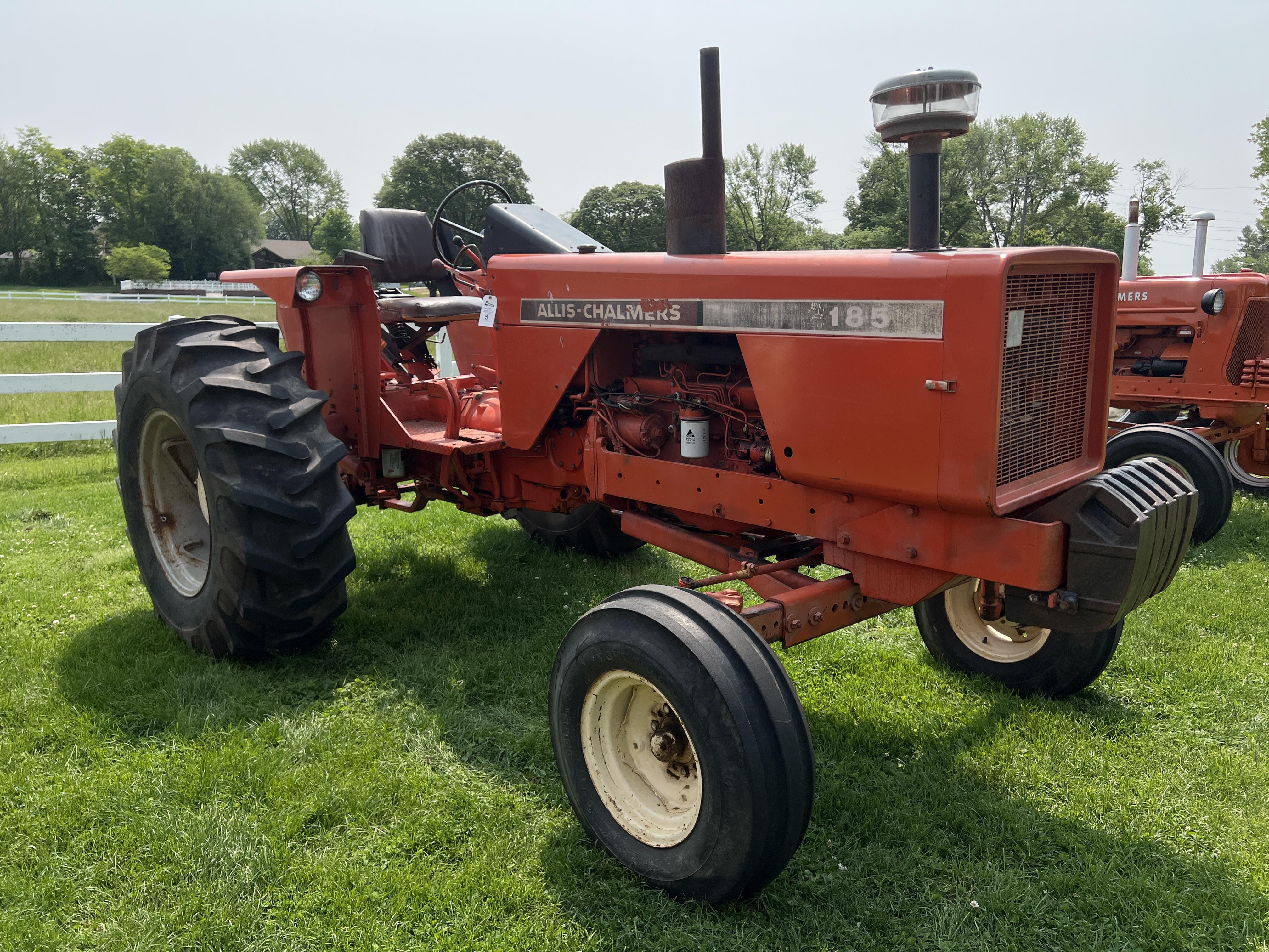 Main image Allis Chalmers 185
