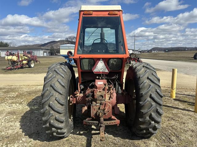 Image of Allis Chalmers 7040 equipment image 2