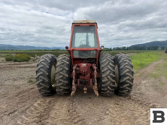 Image of Allis Chalmers 7040 equipment image 3