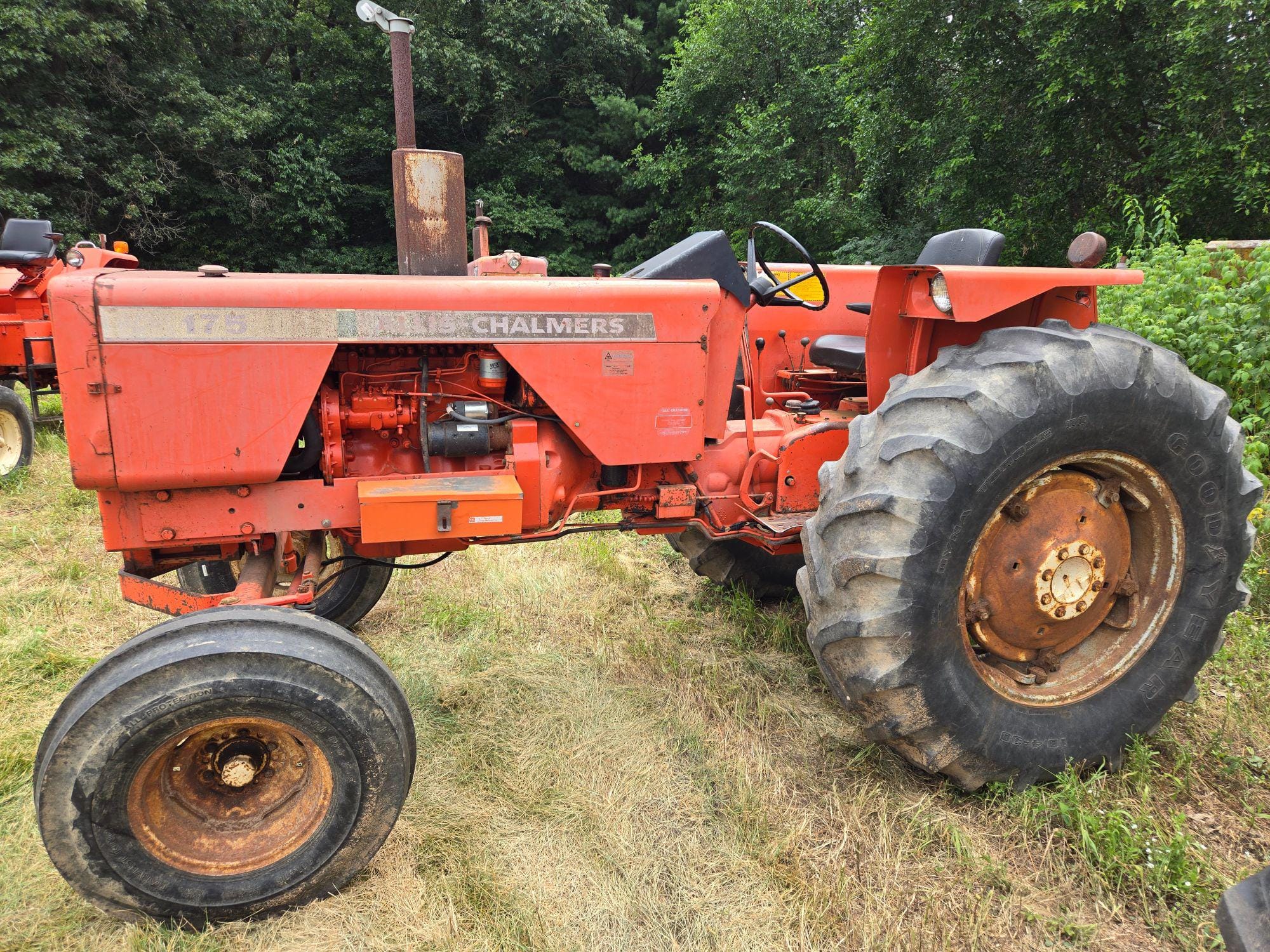 Main image Allis Chalmers 175