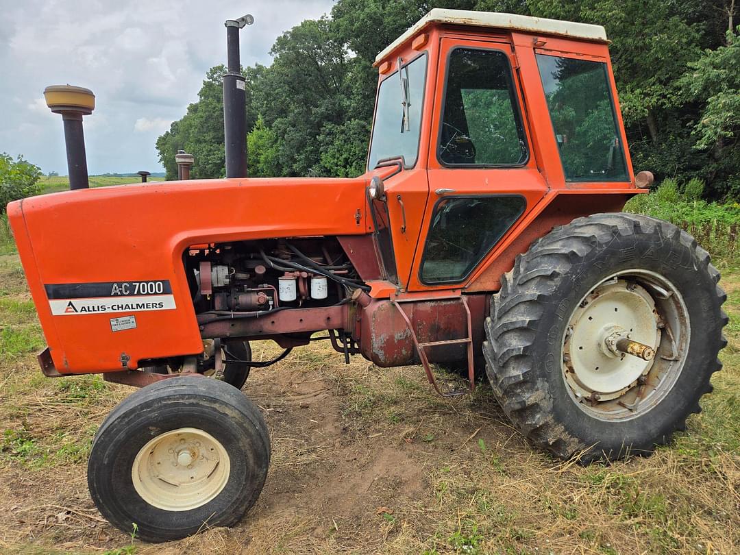 Image of Allis Chalmers 7000 Primary image