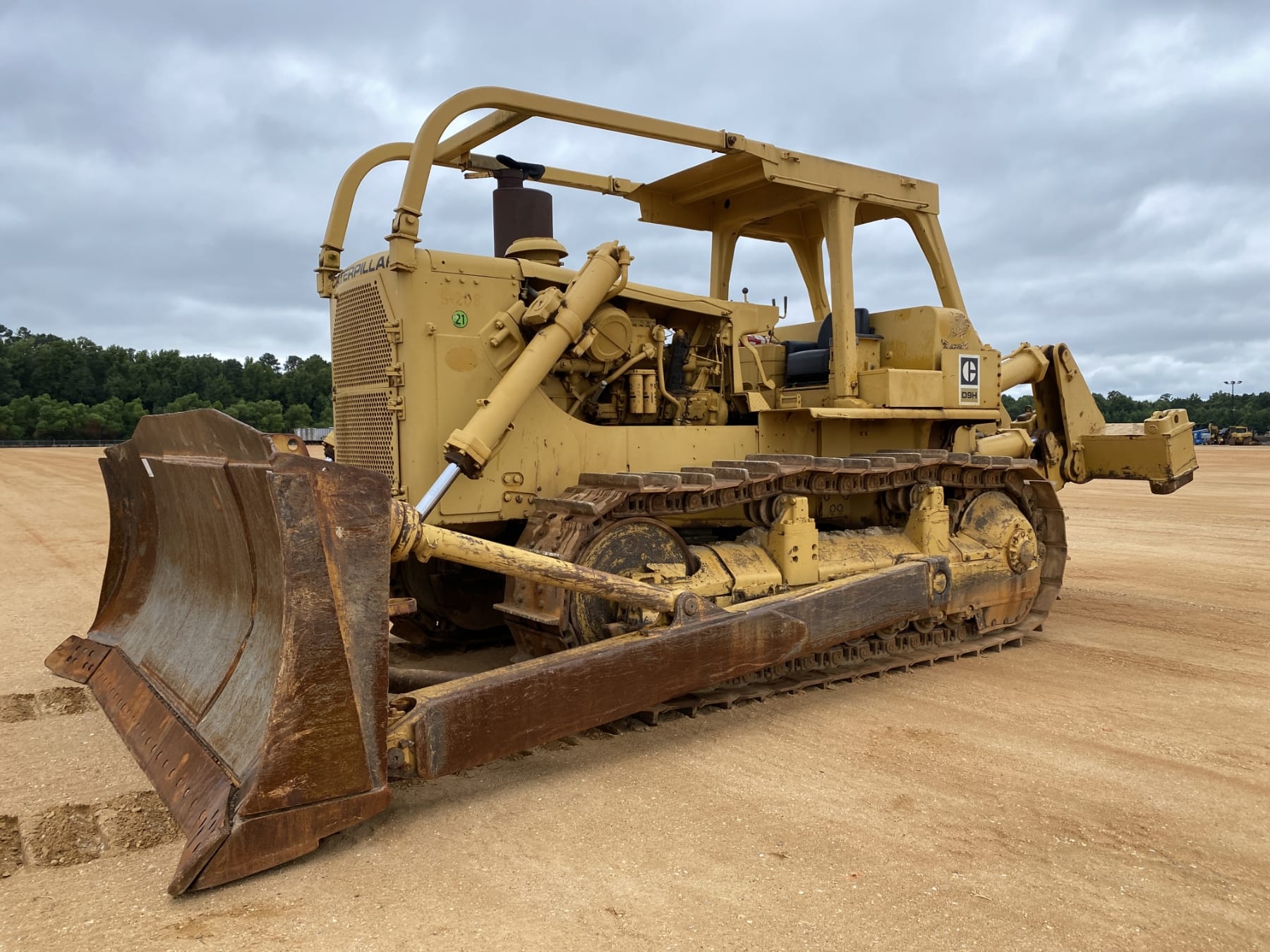 1976 Caterpillar D9H Equipment Image0