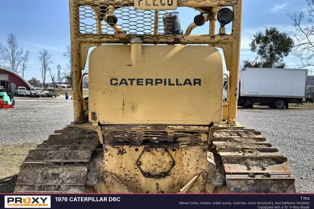 Image of Caterpillar D6C equipment image 2