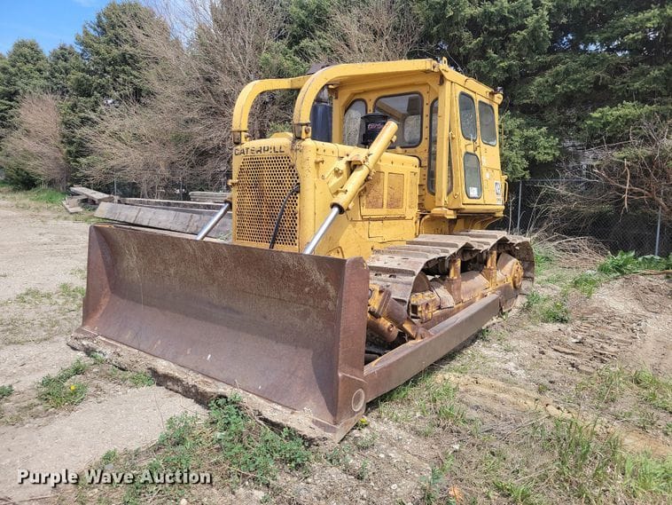 1976 Caterpillar D6C Equipment Image0