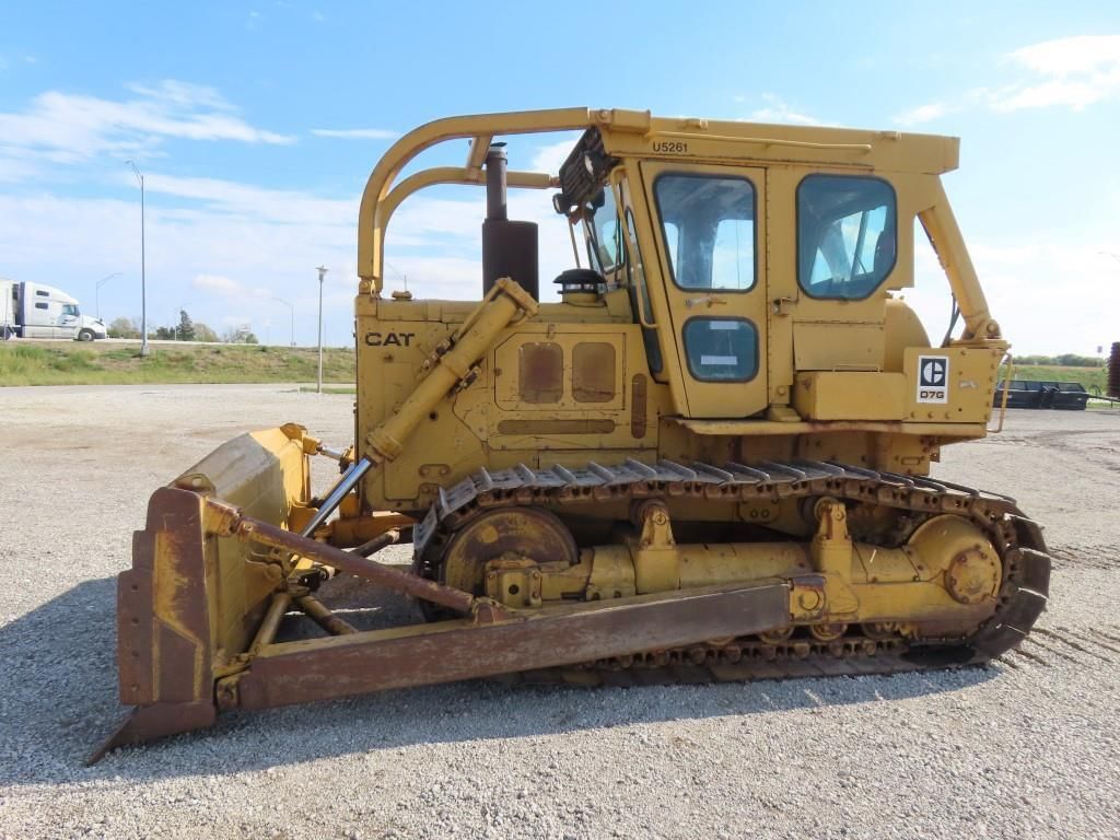 1976 Caterpillar D7G Equipment Image0