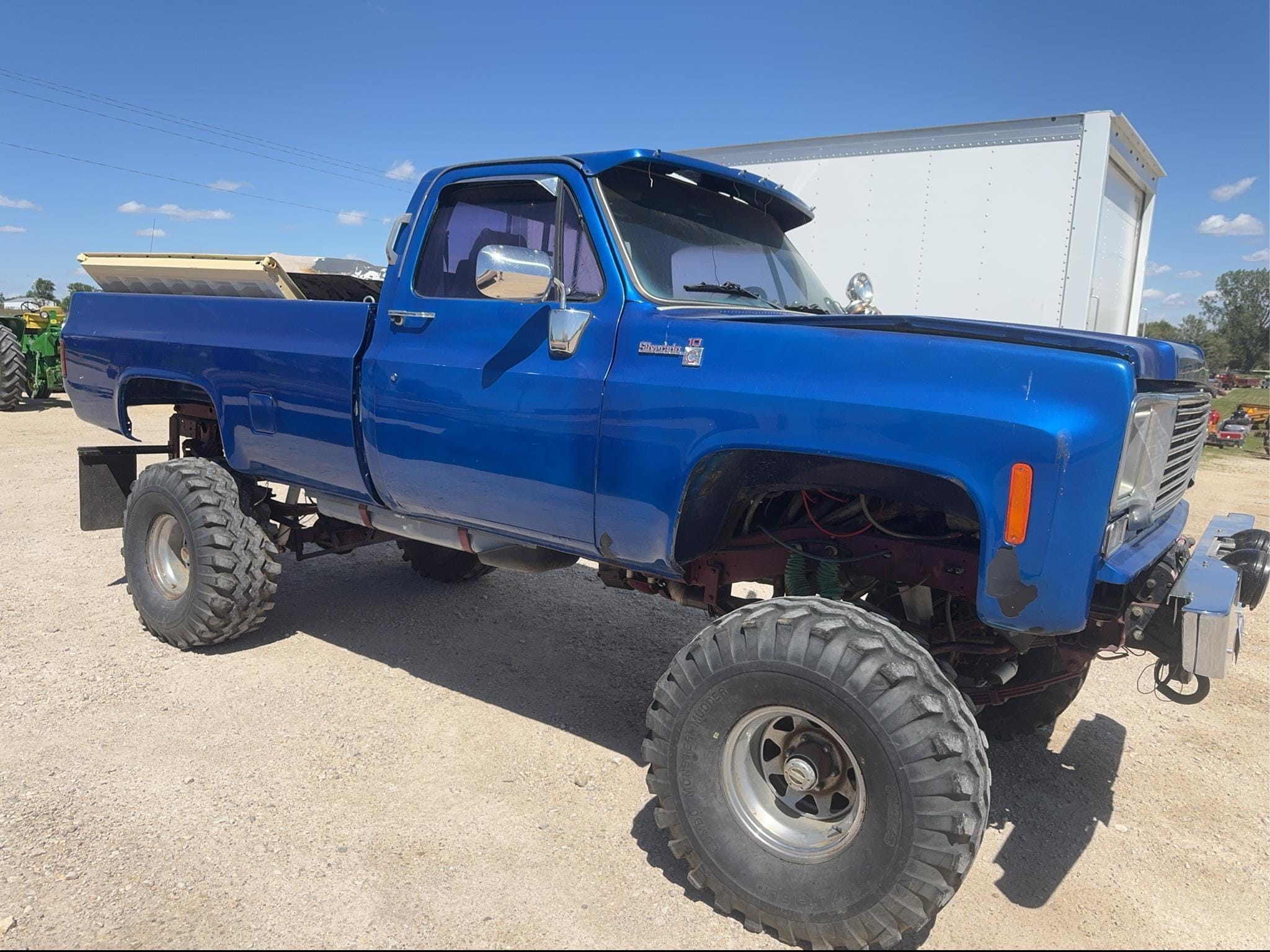1976 Chevrolet 1500 Equipment Image0